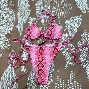 Pretty little thing bikini